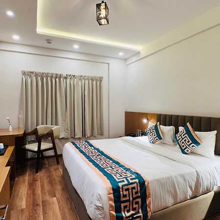 Hotel Aashraya Dod Jala 外观 照片