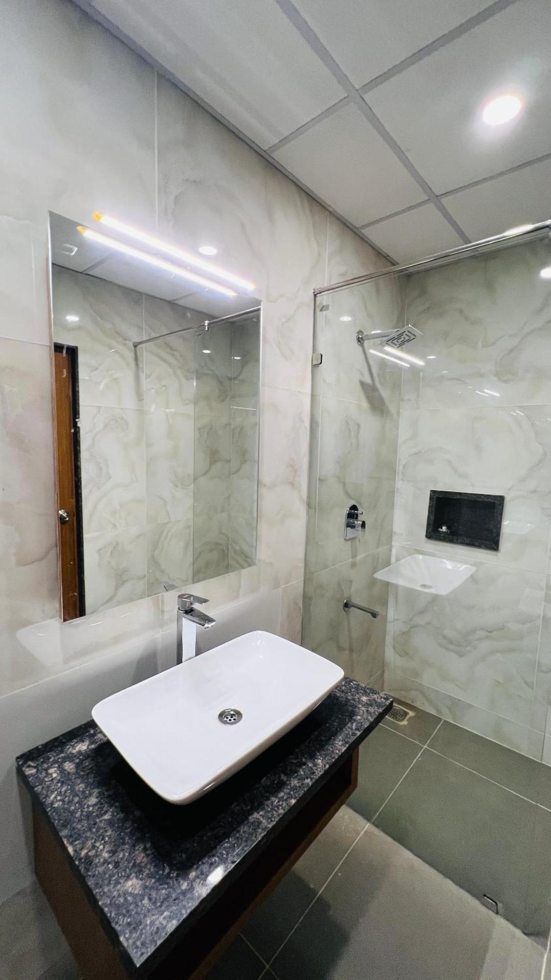 Hotel Aashraya Dod Jala 外观 照片